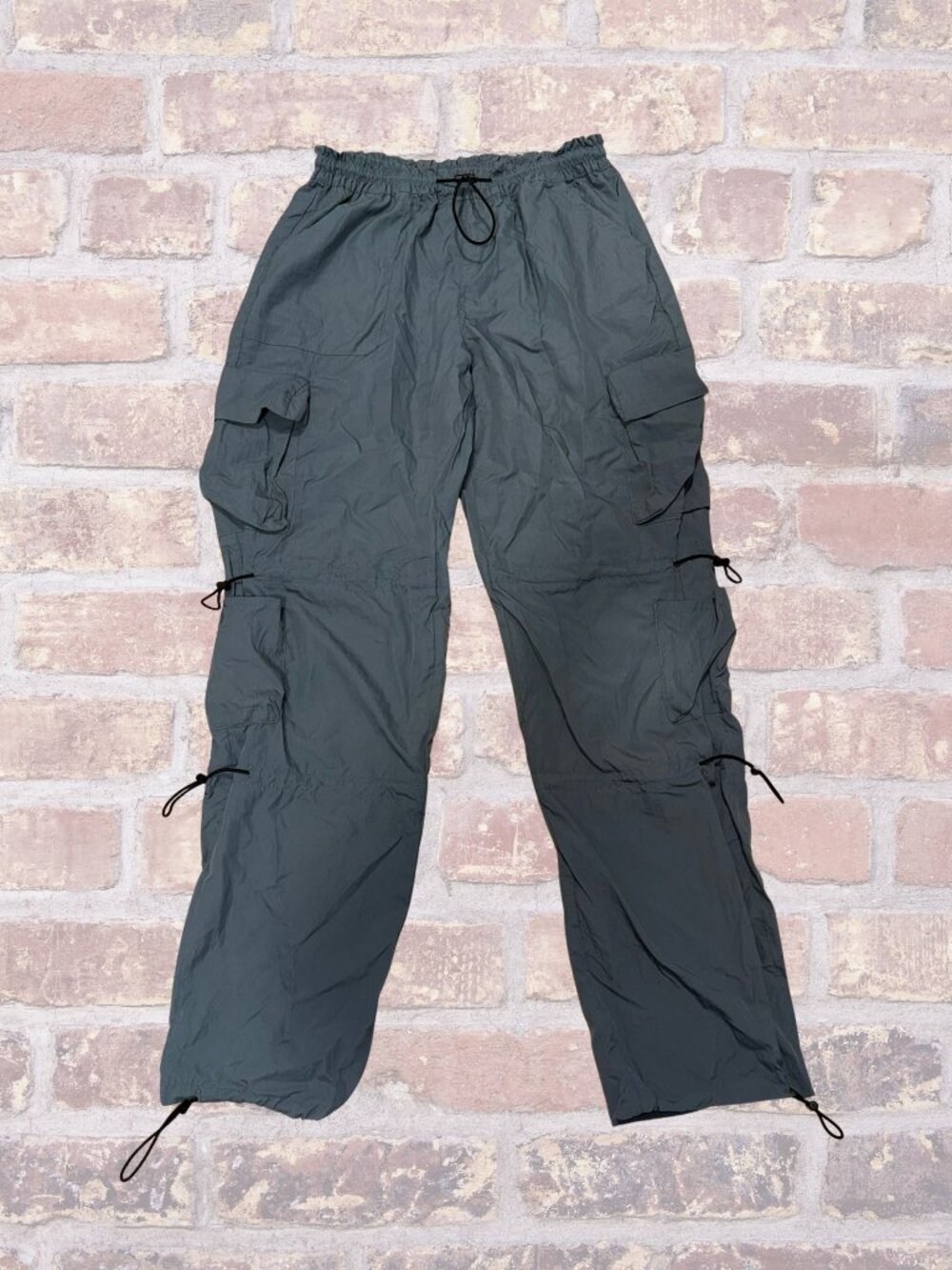 Garage Cargo Pants – Size S